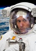 Image result for Un Astronaute