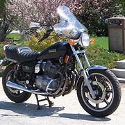 Image result for Yamaha XS 400 Cafe Racer