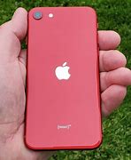 Image result for iPhone SE 2020 Reviews 2021