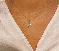 Image result for pearls necklace aesthetics