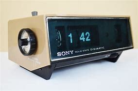 Image result for Vintage Solid State Sony Radio