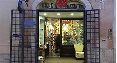 libreria viaggiatore roma costi insostenibili chiude la libreria viaggiatore libreria viaggiatore roma costi insostenibili chiude la libreria viaggiatore