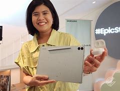 Image result for Galaxy Tab A3 Box