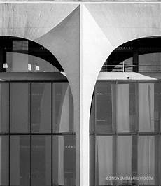 mondadori sede sede mondadori by oscar niemeyer sim 243 n garc 237 a arqfoto mondadori sede sede mondadori by oscar niemeyer sim 243 n garc 237 a arqfoto