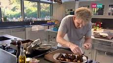 cucina con gordon ramsay cucina con ramsay 61 costolette di manzo stufate cucina con gordon ramsay cucina con ramsay 61 costolette di manzo stufate