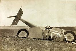 Image result for World War 1 Planes Falling