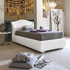 con letto una piazza e mezza letto con contenitore una piazza e mezza galleria di immagini con letto una piazza e mezza letto con contenitore una piazza e mezza galleria di immagini