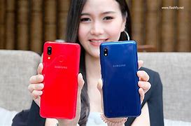 Image result for Samsung A20 vs Iphonex