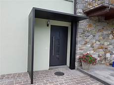 tettoie per porte d ingresso porta d entrata con pensilina in alluminio doorsystem sa tettoie per porte d ingresso porta d entrata con pensilina in alluminio doorsystem sa