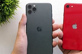 Image result for iPhone SE vs iPhone 11 Pro