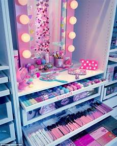 diy maquillaje make up junkies flaunt their stylish rooms diy maquillaje make up junkies flaunt their stylish rooms