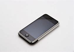 Image result for Old iPhone That Has Keypad