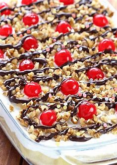 BEST RECIPE for No Bake Banana Split Dessert Download. - Etsy | Banana split dessert, Baked banana, Desserts