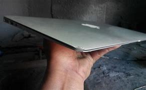 Image result for MacBook Bị Móp Góc Màn Hình