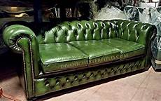 divani chester usati divani chesterfield usati in pelle vintage originali inglesi divani chester usati divani chesterfield usati in pelle vintage originali inglesi