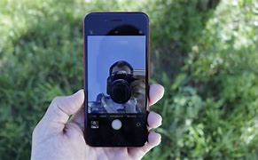 Image result for iPhone SE Camera vs iPhone 7 Plus