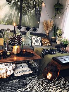 Boho-Vintage-Plants-Home • COUCH