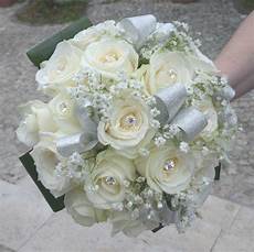 fiori d argento bouquet 25 anni di matrimonio quel tocco argentato sui fiori fiori d argento bouquet 25 anni di matrimonio quel tocco argentato sui fiori
