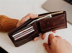 Image result for Purse vs Wallet