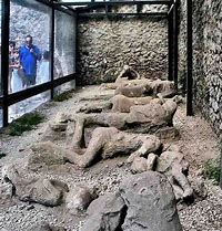 Image result for Pompeii Ruins Bodies