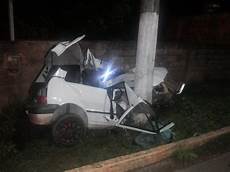 ladario neon motorista bate em poste e morre em corumb 225 mato grosso ladario neon motorista bate em poste e morre em corumb 225 mato grosso