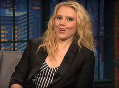 Image result for Verizon Commercial Actress Kate McKinnon