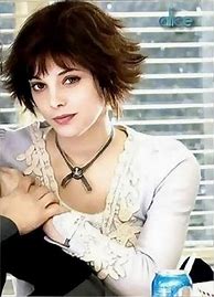 Image result for Alice Cullen Short Hair