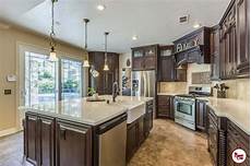 kitchen decor ideas traditional kitchen design ideas mr cabinet care kitchen decor ideas traditional kitchen design ideas mr cabinet care