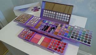 Image result for Claire Accessoire iPhone Make Up