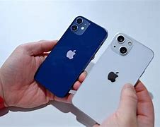 Image result for Iphon SE 2020 vs iPhone 13 Mini