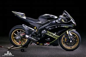 Image result for Yamaha R6 Race Bike