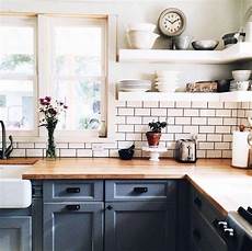decorating kitchen ideas 23 best cottage kitchen decorating ideas and designs for 2020 decorating kitchen ideas 23 best cottage kitchen decorating ideas and designs for 2020