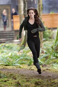 Image result for Twilight Breaking Dawn Part 2 Bella