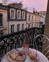 Image result for Golden Apple of Paris Aesthetic