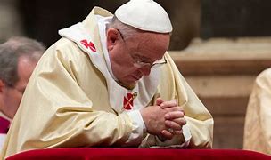 Image result for Pope Francis Praying to Mary