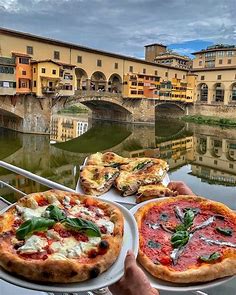 pizza, italia and firenze - image #7624384 on Favim.com