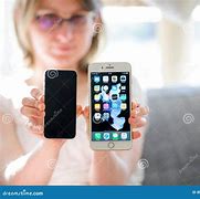 Image result for iPhone SE 2020 vs iPhone 7 Plus
