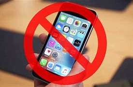 Image result for iPhone SE iOS 16