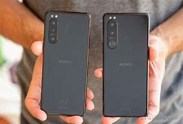 Image result for Sony Xperia 5 III vs 1 III