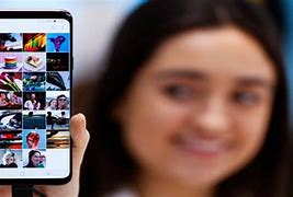 Image result for Samsung Galaxy S9 Phone Homepage