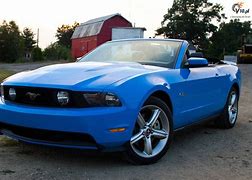Image result for Mustang Bordowy Kabriolet
