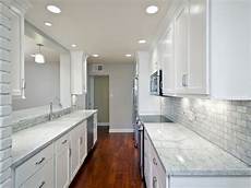 galley kitchen decorating ideas best 90 galley kitchen ideas 2018 interior decorating galley kitchen decorating ideas best 90 galley kitchen ideas 2018 interior decorating