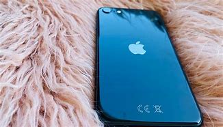 Image result for iPhone SE 3 Fotaky