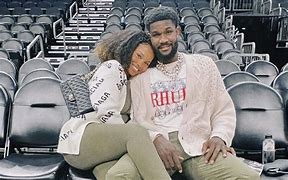 Image result for DeAndre Ayton Wife and Baby