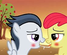 Image result for Applejack and Apple Bloom Kissing