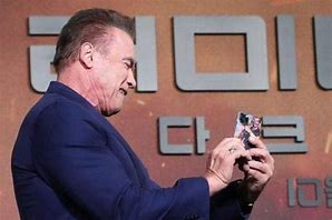 Image result for iPhone Pro Max 11 Arnold