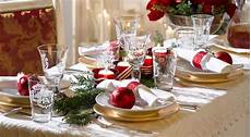 come addobbare la tavola di natale fai da te come decorare la tavola di natale westwing magazine come addobbare la tavola di natale fai da te come decorare la tavola di natale westwing magazine