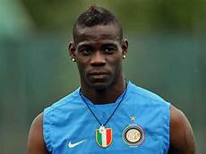 mario balotelli 232 il padre lutto per mario balotelli muore il padre francesco mario balotelli 232 il padre lutto per mario balotelli muore il padre francesco