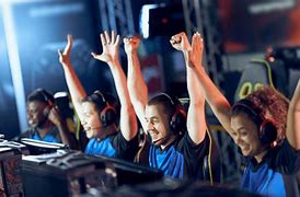 Image result for Big Schools That Have eSports and Cheer Class Near Me