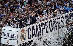 Image result for Fans Real Madrid 212